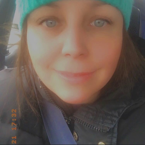 Meet your Posher, Anna - Picture 1 of 1